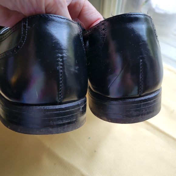 Bostonian Yale classic black wingtip Oxfords 10 1/2 D - Picture 6 of 9